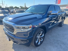 Used 2019  Ram 1500 2WD Crew Cab Limited at NEXCAR near Spring, TX