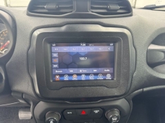 Used 2018  Jeep Renegade 4d SUV FWD Latitude at NEXCAR near Spring&comma; TX