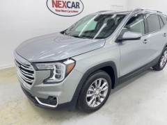 Used 2024  GMC Terrain AWD 4dr SLT at NEXCAR near Spring, TX