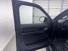 Used 2019  Ford Expedition 4d SUV 2WD Limited at NEXCAR near Spring&comma; TX