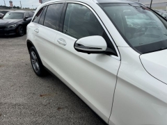 Used 2021  Mercedes-Benz GLC GLC 300 SUV at NEXCAR near Spring, TX