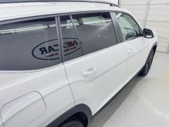 Used 2024  Volkswagen Atlas 2&period;0T SE w&sol;Technology FWD at NEXCAR near Spring&comma; TX