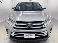 Used 2018  Toyota Highlander 4d SUV FWD XLE at NEXCAR near Spring&comma; TX