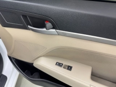 Used 2017  Hyundai Elantra 4d Sedan SE Auto at NEXCAR near Spring, TX