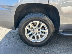 Used 2018  Chevrolet Tahoe 4d SUV 4WD LS at Camacho Mitsubishi near Palmdale&comma; CA
