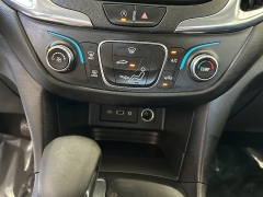 Used 2023  Chevrolet Equinox FWD 4dr LT w/1LT at Camacho Mitsubishi near Palmdale, CA