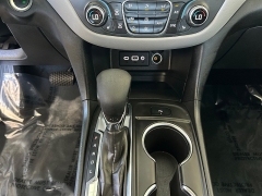 Used 2024  Chevrolet Equinox AWD 4dr LT w&sol;1LT at Camacho Mitsubishi near Palmdale&comma; CA