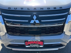 New 2026  Mitsubishi Outlander SE FWD at Camacho Mitsubishi near Palmdale&comma; CA