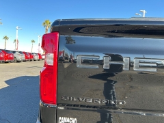Used 2020  Chevrolet Silverado 1500 4WD Crew Cab RST at Camacho Mitsubishi near Palmdale&comma; CA
