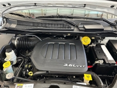 Used 2017  Dodge Grand Caravan 4d Wagon SXT at Camacho Mitsubishi near Palmdale&comma; CA