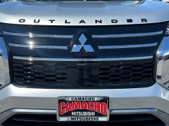 New 2026  Mitsubishi Outlander SE FWD at Camacho Mitsubishi near Palmdale&comma; CA