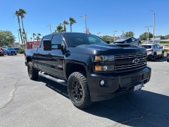Used 2019  Chevrolet Silverado 2500HD 4WD Crew Cab 153&period;7" LTZ at Camacho Mitsubishi near Palmdale&comma; CA