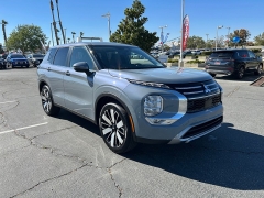 New 2026  Mitsubishi Outlander SE FWD at Camacho Mitsubishi near Palmdale&comma; CA