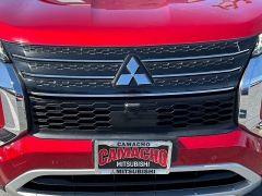 Used 2024  Mitsubishi Outlander SE FWD at Camacho Mitsubishi near Palmdale&comma; CA