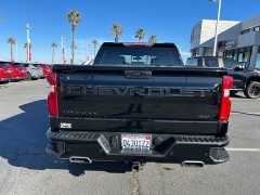 Used 2020  Chevrolet Silverado 1500 4WD Crew Cab RST at Camacho Mitsubishi near Palmdale&comma; CA
