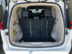 Used 2024  Chrysler Pacifica Touring L FWD at Camacho Mitsubishi near Palmdale&comma; CA