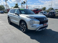 2024 Mitsubishi Outlander SE FWD at Camacho Mitsubishi near Palmdale&comma; CA