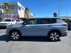 New 2026  Mitsubishi Outlander SE FWD at Camacho Mitsubishi near Palmdale&comma; CA