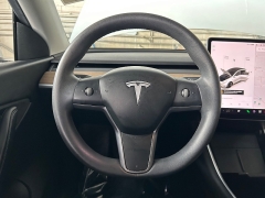 Used 2020  Tesla Model Y Long Range AWD at Camacho Mitsubishi near Palmdale, CA