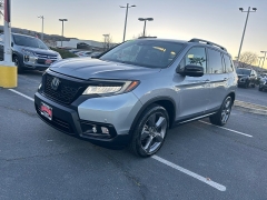Used 2020  Honda Passport 4d SUV FWD Touring at Camacho Mitsubishi near Palmdale&comma; CA