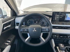 New 2026  Mitsubishi Outlander SE FWD at Camacho Mitsubishi near Palmdale&comma; CA