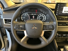 New 2026  Mitsubishi Outlander SE FWD at Camacho Mitsubishi near Palmdale&comma; CA