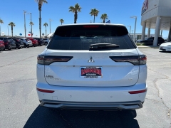 New 2026  Mitsubishi Outlander SE FWD at Camacho Mitsubishi near Palmdale&comma; CA