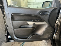 Used 2020  Chevrolet Colorado 2WD Crew Cab LT at Camacho Mitsubishi near Palmdale&comma; CA