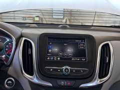 Used 2024  Chevrolet Equinox AWD 4dr LT w&sol;1LT at Camacho Mitsubishi near Palmdale&comma; CA