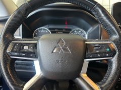 Used 2024  Mitsubishi Outlander SE FWD at Camacho Mitsubishi near Palmdale&comma; CA