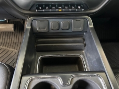 Used 2019  Chevrolet Silverado 2500HD 4WD Crew Cab 153&period;7" LTZ at Camacho Mitsubishi near Palmdale&comma; CA