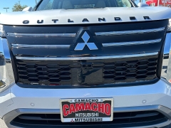 New 2025  Mitsubishi Outlander SE FWD at Camacho Mitsubishi near Palmdale, CA