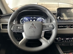 New 2025 Mitsubishi Outlander Plug-In Hybrid ES S-AWC at Camacho Mitsubishi near Palmdale, CA