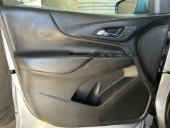 Used 2023  Chevrolet Equinox FWD 4dr LT w&sol;1LT at Camacho Mitsubishi near Palmdale&comma; CA