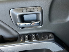 Used 2019  Chevrolet Silverado 2500HD 4WD Crew Cab 153&period;7" LTZ at Camacho Mitsubishi near Palmdale&comma; CA
