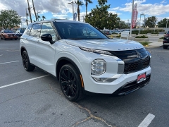 New 2026  Mitsubishi Outlander SE FWD at Camacho Mitsubishi near Palmdale&comma; CA