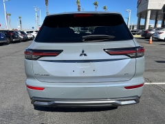 New 2026  Mitsubishi Outlander SE FWD at Camacho Mitsubishi near Palmdale&comma; CA