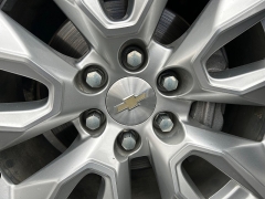 Used 2021 Chevrolet Silverado 1500 2WD Crew Cab 147" Custom at Camacho Mitsubishi near Palmdale, CA