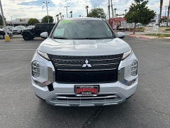 Used 2024  Mitsubishi Outlander SE S-AWC at Camacho Mitsubishi near Palmdale&comma; CA