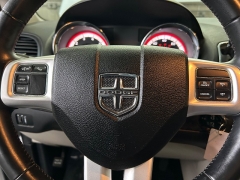 Used 2016  Dodge Grand Caravan 4d Wagon SXT at Camacho Mitsubishi near Palmdale&comma; CA