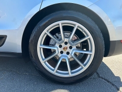 Used 2018  Porsche Macan 4d SUV AWD S at Camacho Mitsubishi near Palmdale, CA