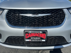 Used 2023  Chrysler Pacifica Touring L FWD at Camacho Mitsubishi near Palmdale&comma; CA