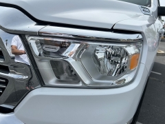 Used 2024  Ram 1500 2WD Laramie Crew Cab 5'7" Box at Camacho Mitsubishi near Palmdale&comma; CA