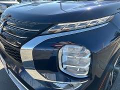 Used 2024  Mitsubishi Outlander SE FWD at Camacho Mitsubishi near Palmdale&comma; CA