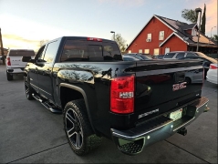 Used 2018  GMC Sierra 1500 2WD Crew Cab SLE at Camacho Mitsubishi near Palmdale&comma; CA