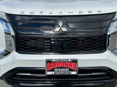 New 2026  Mitsubishi Outlander FWD at Camacho Mitsubishi near Palmdale&comma; CA