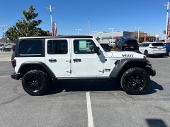 Used 2025  Jeep Wrangler Willys 4 Door 4x4 at Camacho Mitsubishi near Palmdale&comma; CA
