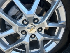 Used 2024  Chevrolet Equinox AWD 4dr LT w&sol;1LT at Camacho Mitsubishi near Palmdale&comma; CA
