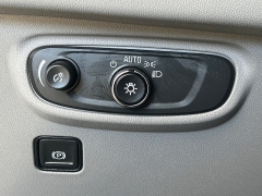 Used 2024  GMC Terrain FWD 4dr SLE at Camacho Mitsubishi near Palmdale&comma; CA