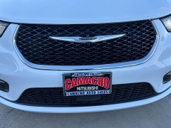 Used 2023  Chrysler Pacifica Touring L FWD at Camacho Mitsubishi near Palmdale&comma; CA